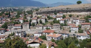 Yomra'da eğitimde başarıyı artırmak için yeni programlar